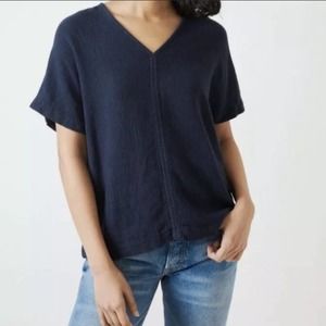 Black crane linen blend y neck top navy